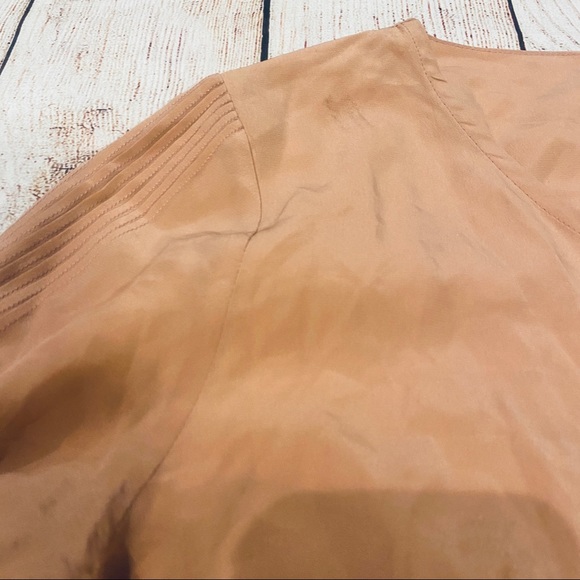 Boundary & Co. Silk Blouse - Picture 7 of 10